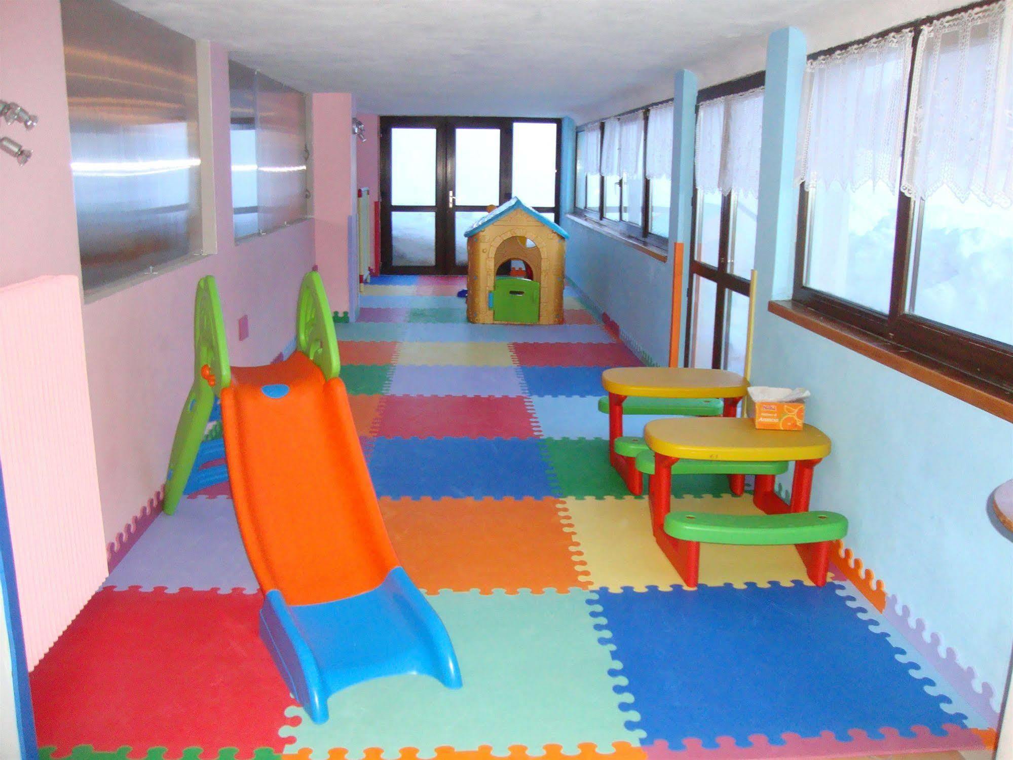 Aparthotel Rododendro 3*